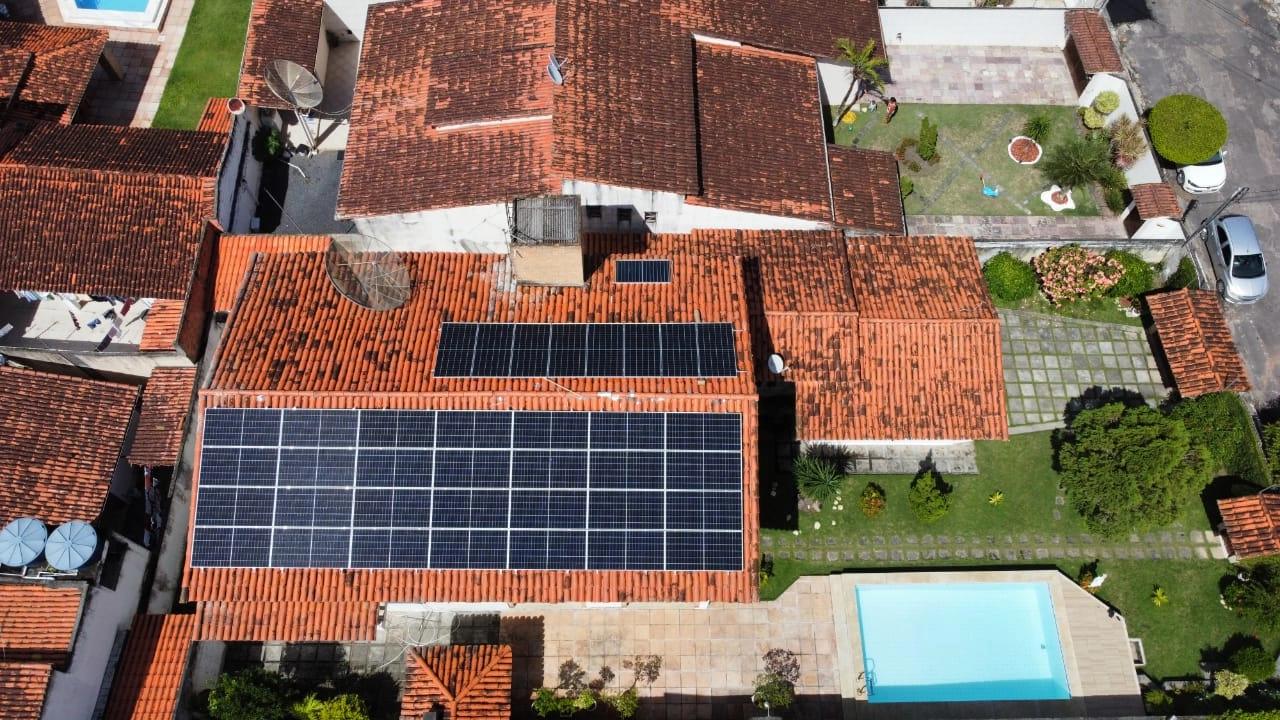 Sistema solar de uma clínica em Alagoinhas